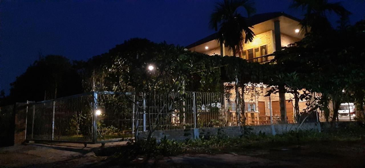 棉兰 布阿旅馆酒店 外观 照片