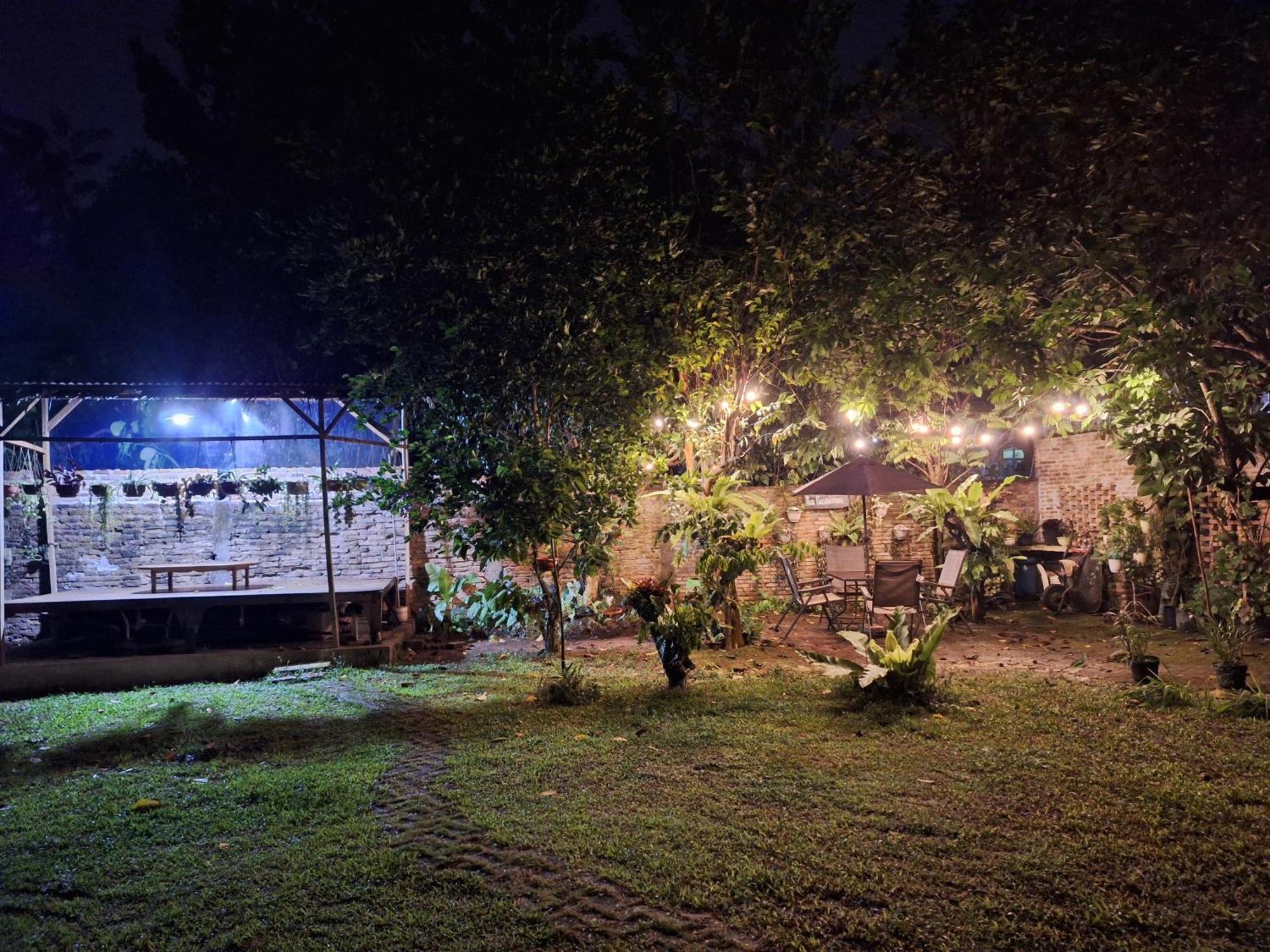 棉兰 布阿旅馆酒店 外观 照片